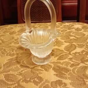 Fenton Frosted Glass Basket
